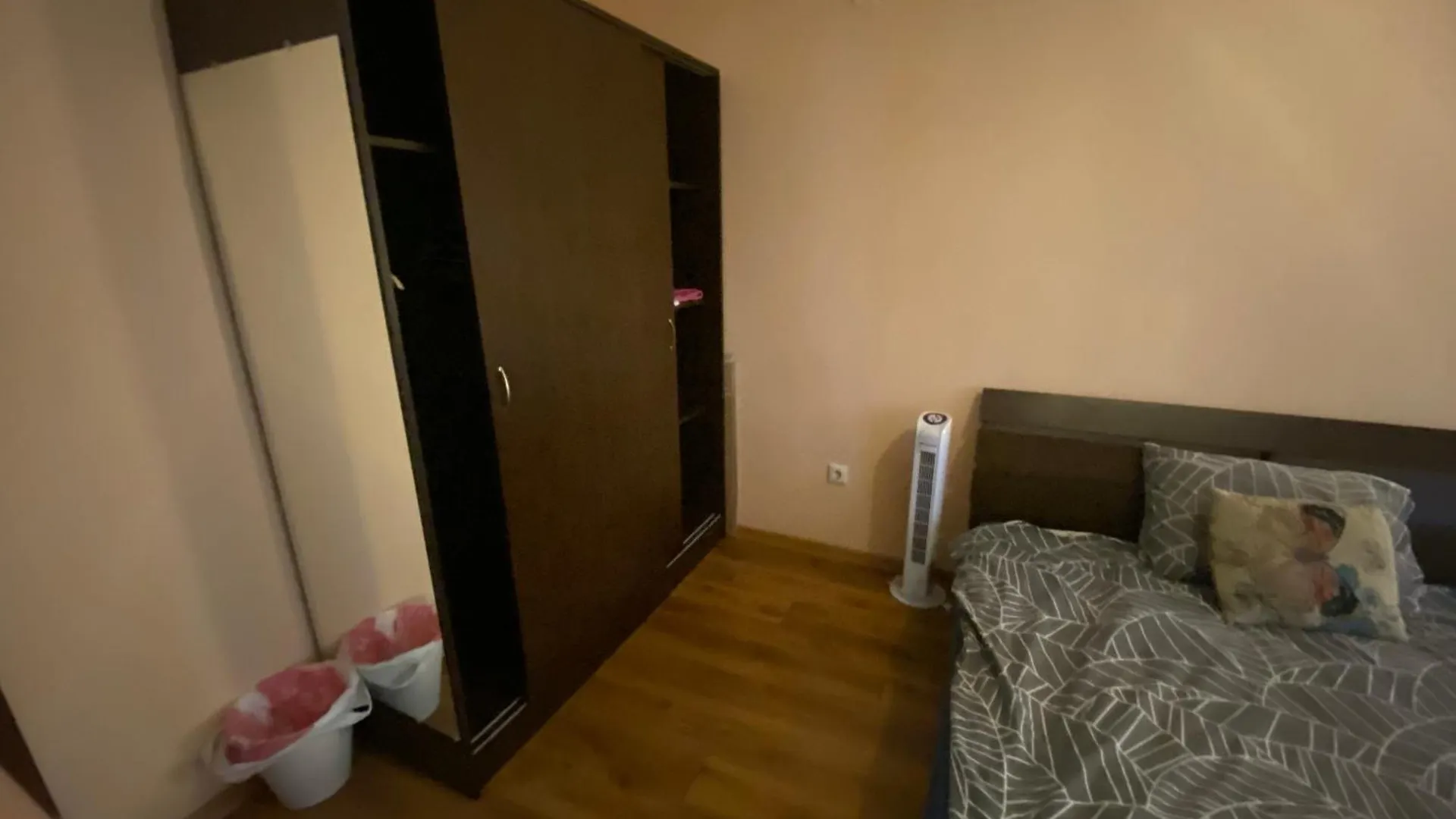 아파트 Cosy Private Room In Center Best Price 소피아 불가리아